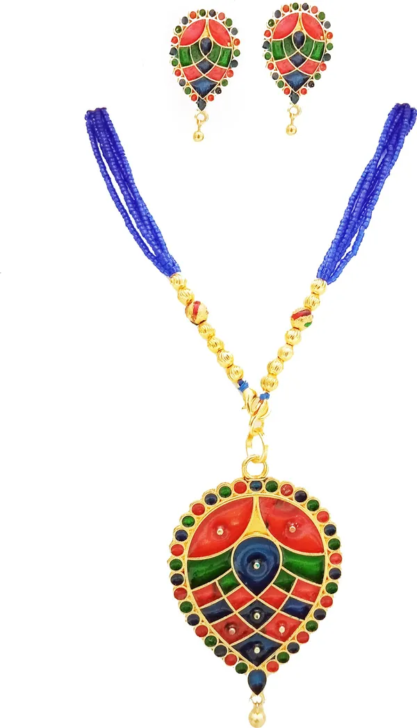 Assamese_Traditional_Gold_Plated_Multicolour_Dugdugi_Tassel_Jewellery_Set_For_Women